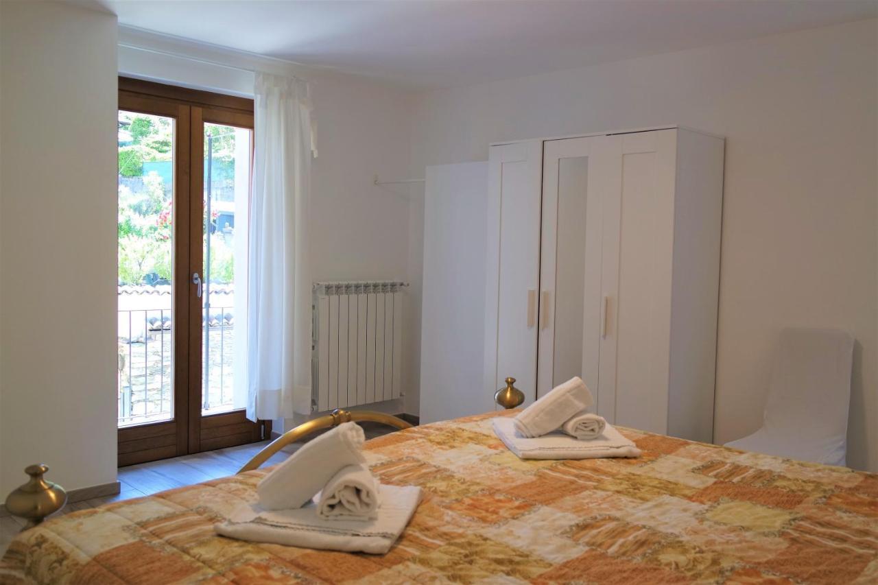 Casa Vacanze Loita Baveno Exterior foto